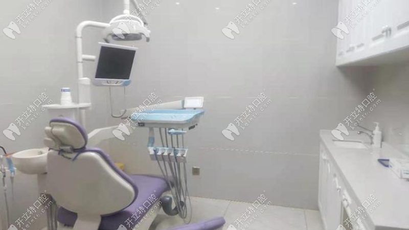 国产儿童隐形牙套矫正器：揭秘其技术原理与优势